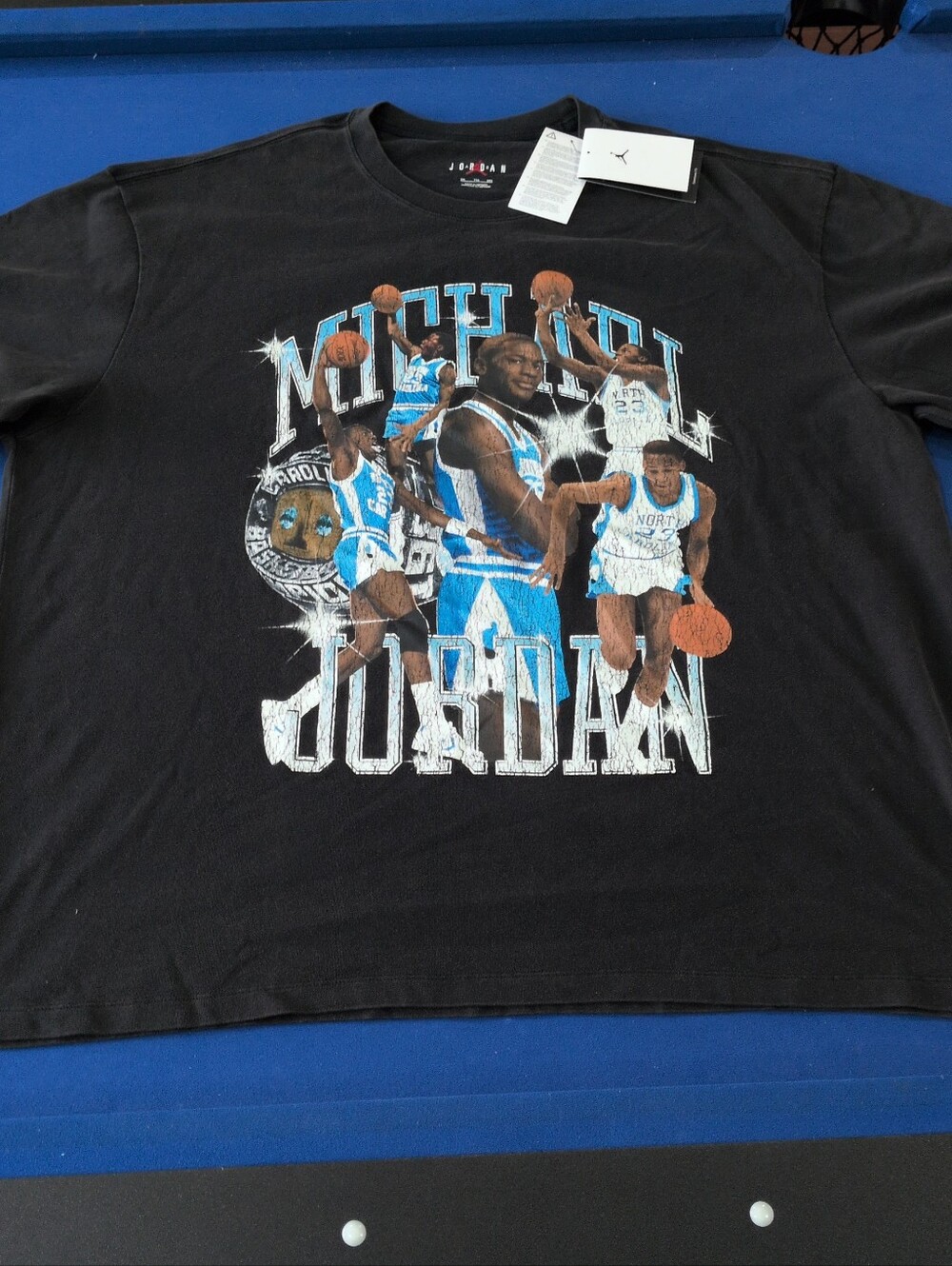 XXL Jordan Flight Essentials UNC North Carolina Shirt HQ8940-010 Graphic Tee